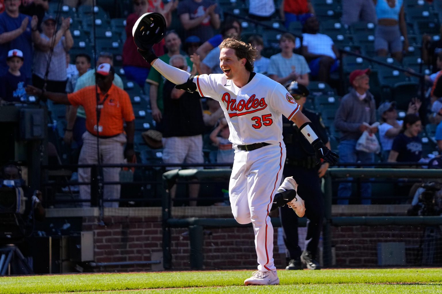 Orioles C Adley Rutschman on IL for first time in career