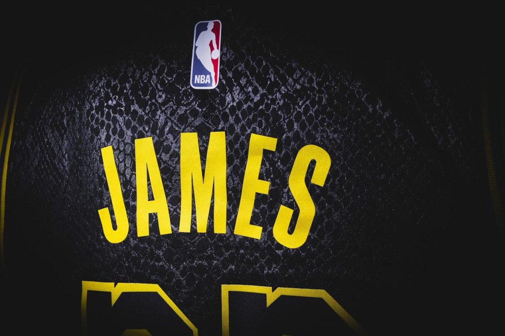 LeBron James Reacts to Pacers’ Tyrese Haliburton’s NBA Finals Injury, ‘F–K!!!!!!!!’