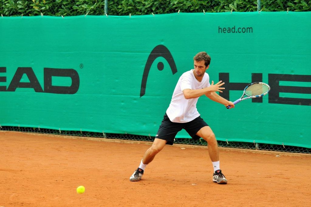 Raducanu’s comeback in vain but Evans stuns Paul in Eastbourne