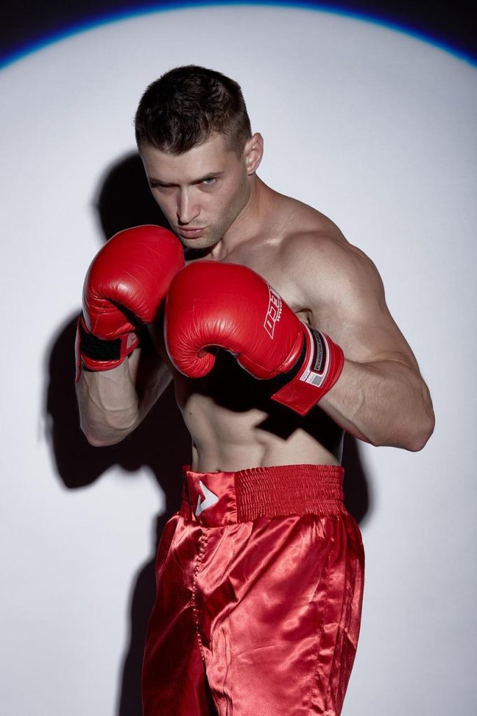 Tom Aspinall’s dad reveals disgraceful way fighter found out he was UFC heavyweight champion