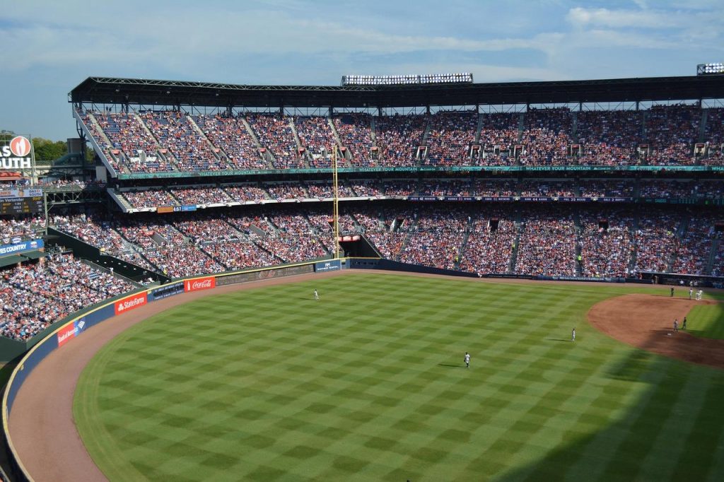 Mets’ pitcher Griffin Canning suffers apparent lower leg injury vs. Braves