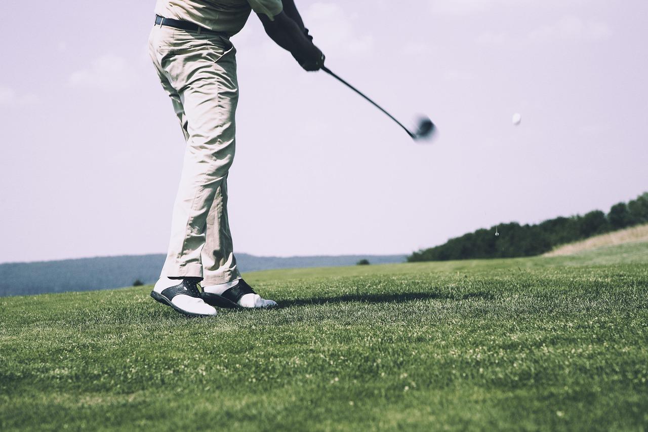 Analyzing Strategic Shot Selection for Competitive Golf Success