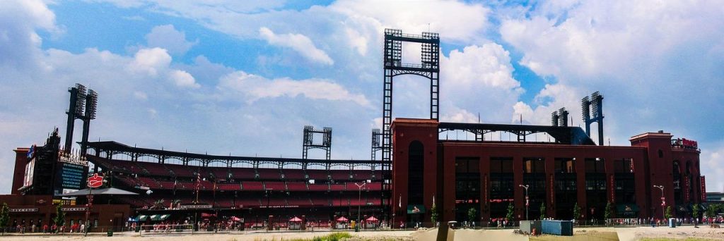 Michael Busch Hits 3 HRs, Cubs Set Club Record With 8 in 11-3 Rout of Cardinals