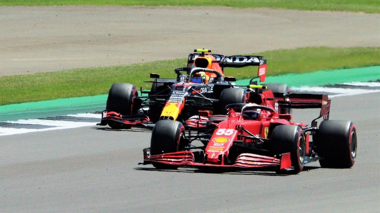 Strategic Recommendations for Maximizing Performance on Silverstone's Demanding Circuit